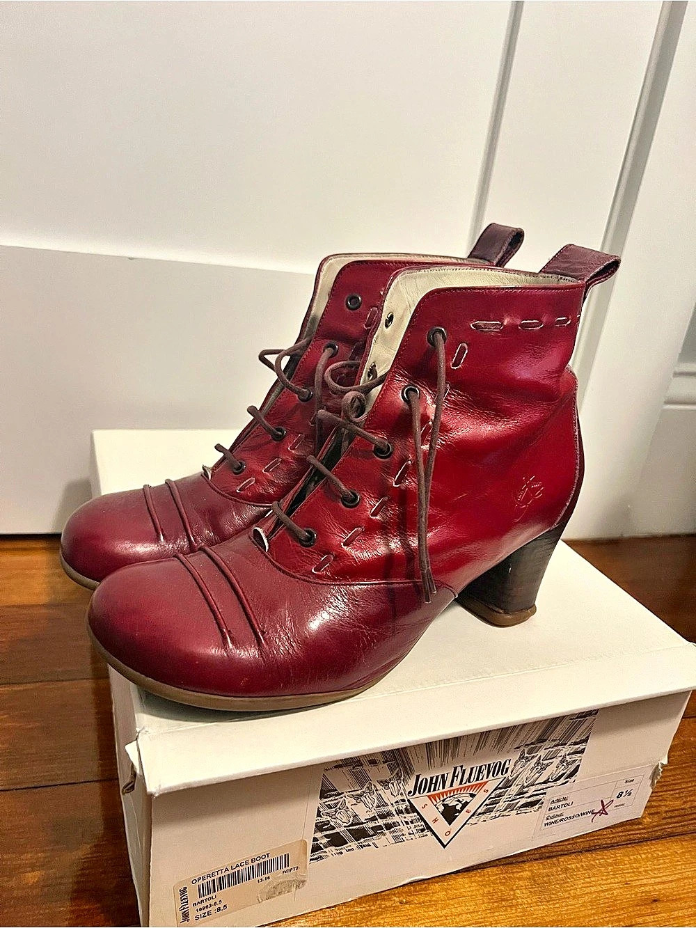 Fluevog Operetta Bartoli 8.5 Wine Red